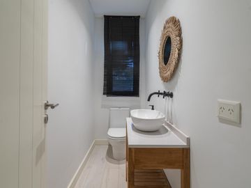 VENTA CASA COSTA ESMERALDA, BARRIO DEPORTIVA, LOTE 387, 5 AMBIENTES