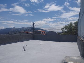 Casa en venta 1 piso Conjunto Cashapamba Sangolquí