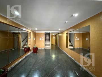 DEPARTAMENTO 2 AMBIENTES CON DEPENDENCIA Y 2 BAÑOS