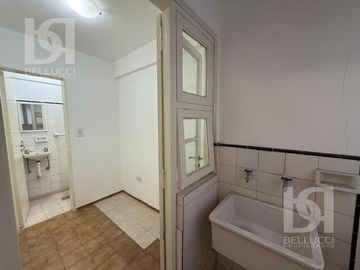 DEPARTAMENTO 2 AMBIENTES CON DEPENDENCIA Y 2 BAÑOS