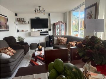 Penthouse en venta en Envigado loma del Esmeraldal precio Oportunidad