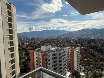 Penthouse en venta en Envigado loma del Esmeraldal precio Oportunidad