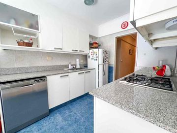 DEPARTAMENTO PISO DE 5 AMBIENTES EN VILLA DEVOTO