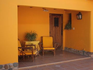 POSADA EN VENTA EN CHACRAS DE CORIA