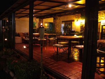 POSADA EN VENTA EN CHACRAS DE CORIA
