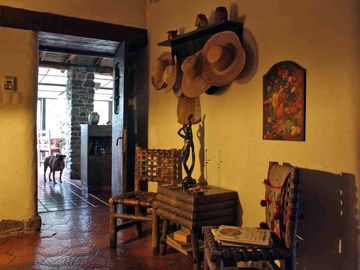 POSADA EN VENTA EN CHACRAS DE CORIA