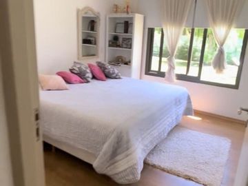 VENTA CASA Bº PUEYRREDON - CHACRAS LUJÁN DE CUYO