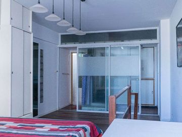 Venta departamento duplex 2 amb Microcentro