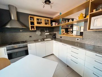 DEPARTAMENTO 4 AMB SAN ISIDRO 2 COCHERAS PARRILLA