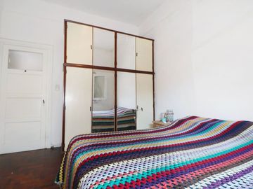 CASA 5 AMB VENTA PATERNAL LOTE PROPIO PARQUE