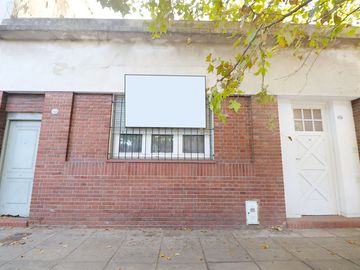 CASA 5 AMB VENTA PATERNAL LOTE PROPIO PARQUE