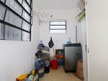 CASA 5 AMB VENTA PATERNAL LOTE PROPIO PARQUE
