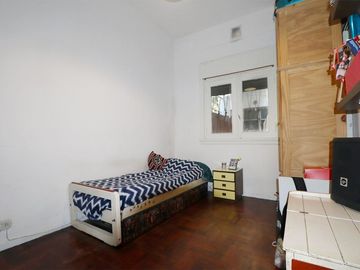 CASA 5 AMB VENTA PATERNAL LOTE PROPIO PARQUE