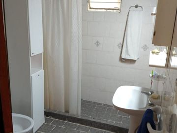 VENTA CASA 2 DORM VILLA SANTA CRUZ SOBRE RUTA 28