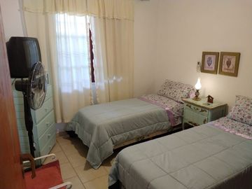 VENTA CASA 2 DORM VILLA SANTA CRUZ SOBRE RUTA 28