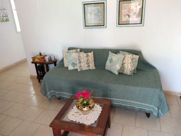 VENTA CASA 2 DORM VILLA SANTA CRUZ SOBRE RUTA 28