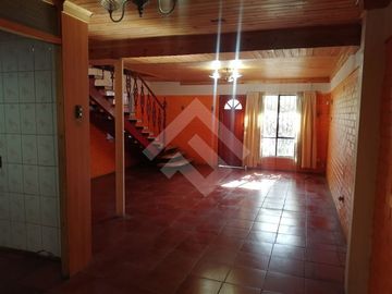Casa en Venta en Avenida Américo Vespucio / Segunda Transversal