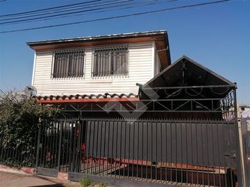 Casa en Venta en Avenida Américo Vespucio / Segunda Transversal