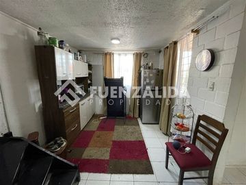 Casa en Venta en Altar de la Patria con Av. Cuatro Poniente