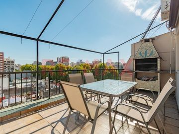 VENTA DEPTO 2 AMB CABALLITO CON TERRAZA Y PARRILLA