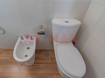 VENTA DEPTO 2 AMB CABALLITO CON TERRAZA Y PARRILLA