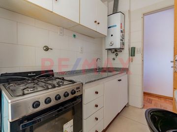 VENTA DEPTO 2 AMB CABALLITO CON TERRAZA Y PARRILLA