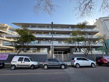 Dpto. 2 Amb. C/Cochera en Alquiler - Tigre Centro