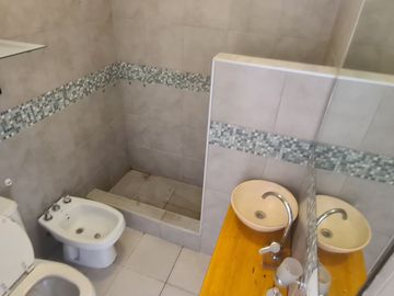 CASA 4 AMBIENTES EN VENTA MONTE GRANDE