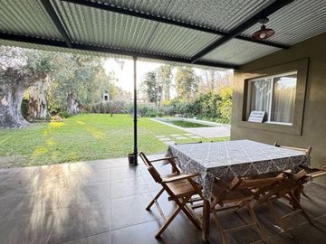 Casa 1 planta en Sausalito Pilar