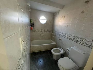 VENTA CASA 3 AMBIENTES GARÍN