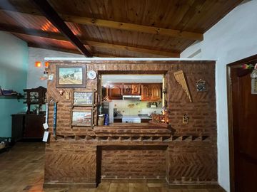 VENTA CASA 3 AMBIENTES GARÍN