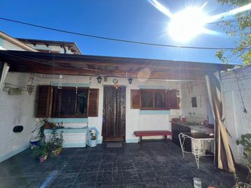 VENTA CASA 3 AMBIENTES GARÍN