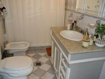 VENTA 4 deptos.en block LANUSITA A.credito