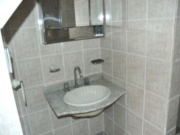 VENTA 4 deptos.en block LANUSITA A.credito