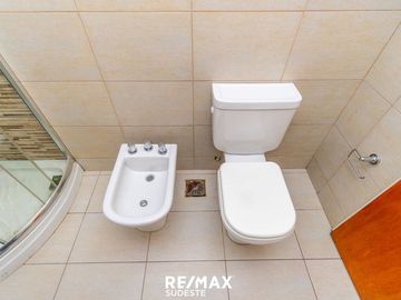 VENTA CASA Bo. PATAGONIA 2D APTA CRÉDITO