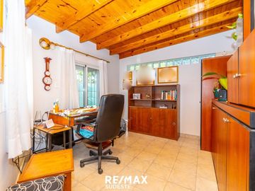 VENTA CASA Bo. PATAGONIA 2D APTA CRÉDITO