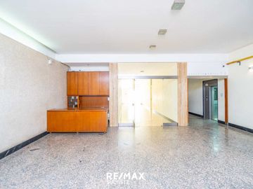 VENTA DEPARTAMENTO 3 DORMITORIOS AL FRENTE