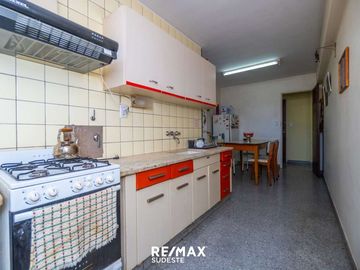 VENTA DEPARTAMENTO 3 DORMITORIOS AL FRENTE