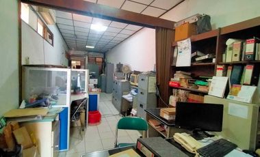A204 Surabaya Pusat LOKASI LANGKA Jl Bawean MURAH COCOK UNTUK USAHA