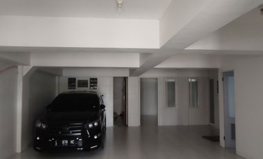 A209 RUMAH Dian Regency JALAN KEMBAR 8 jalur, prospek Oerr SUKOLILO