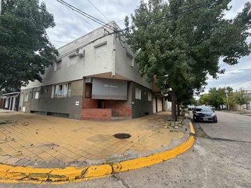 HOTEL EN VENTA EN 9 DE JULIO