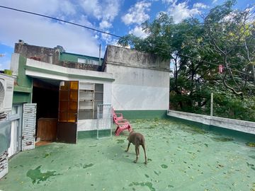 Venta casa multifamiliar c/taller en Lanús Oeste