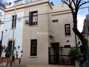 CASA 4 AMB FLORESTA/ ESTUDIO/ TERRAZA A NUEVO