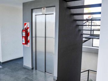 VENTA DE DEPARTAMENTO BARRIO BOMBAL GODOY CRUZ.