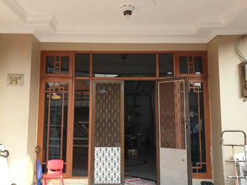 Rumah Besar Siap Huni Strategis Dijual Di Jakarta Pusat