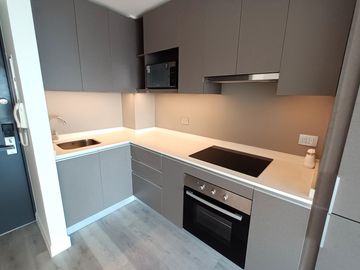 ARRIENDO Departamento 2 Dormitorio 1 Baño semi amoblado Ñuñoa
