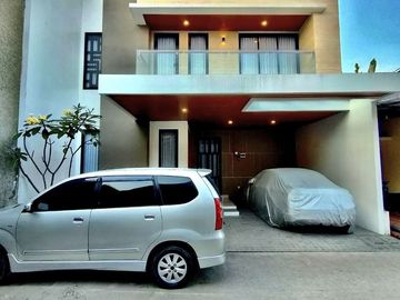 PEKAYON GALAXY BEKASI RUMAH CANTIK ESTETIK JUAL DENGAN ISI NYA DD257