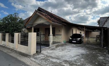 Rumah Disewakan dekat UPN/AMIKOM dan Instiper Selatan Ringroad