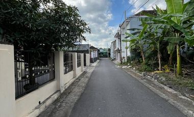 Rumah Disewakan dekat UPN/AMIKOM dan Instiper Selatan Ringroad