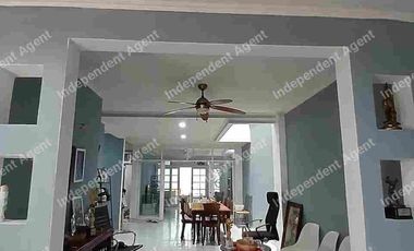 Rumah 2 lantai dekat Mayapada Hospital Jakarta Selatan